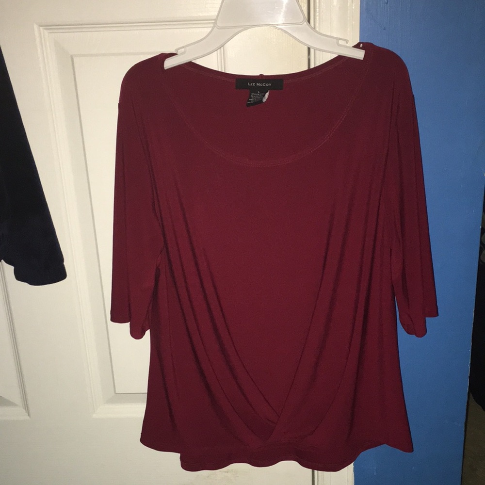 Red Medium Sleeve shirt, Simple and Pretty